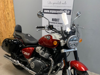 ROYAL ENFIELD SUPER METEOR 650 Celestial Red