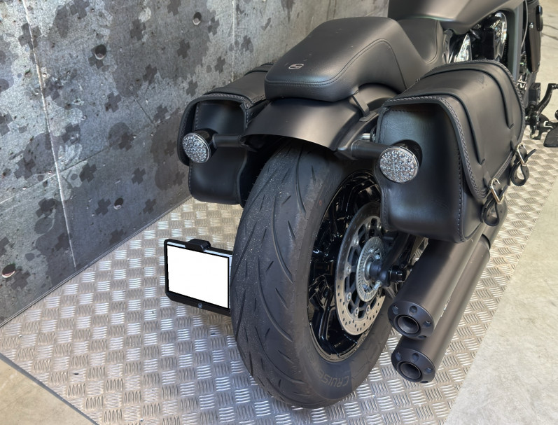 INDIAN SCOUT BOBBER 1200 JEKILL 8000€ ACCESS