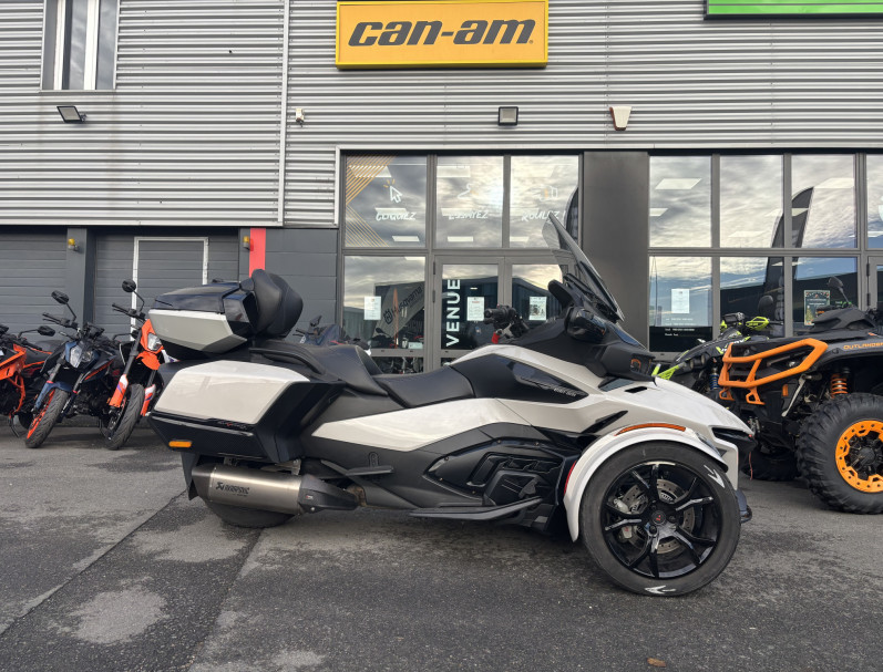 CAN-AM SPYDER RT CAN AM