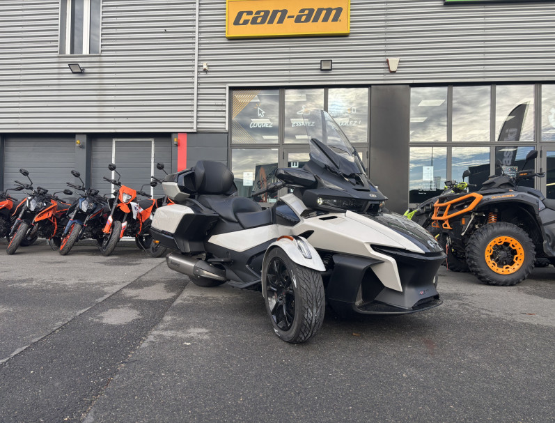 CAN-AM SPYDER RT CAN AM
