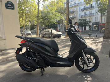 PIAGGIO MEDLEY 125 S E5+ NOIR MAT 