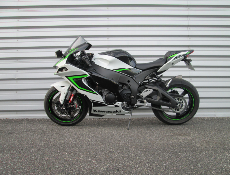 KAWASAKI ZX10R - NINJA