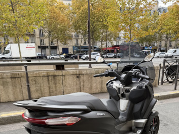 PIAGGIO MP3 530 HPE EXCLUSIVE