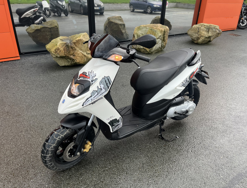 PIAGGIO TYPHOON