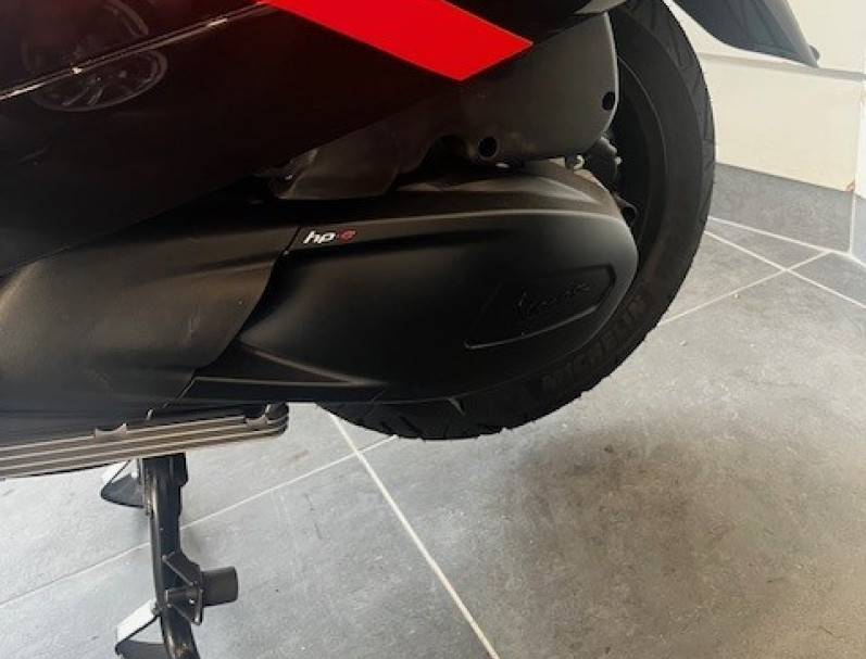 VESPA GTV 300