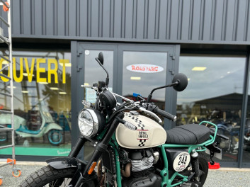 ROYAL ENFIELD BEAR650 TWO FOUR NINE Seulement 500Km