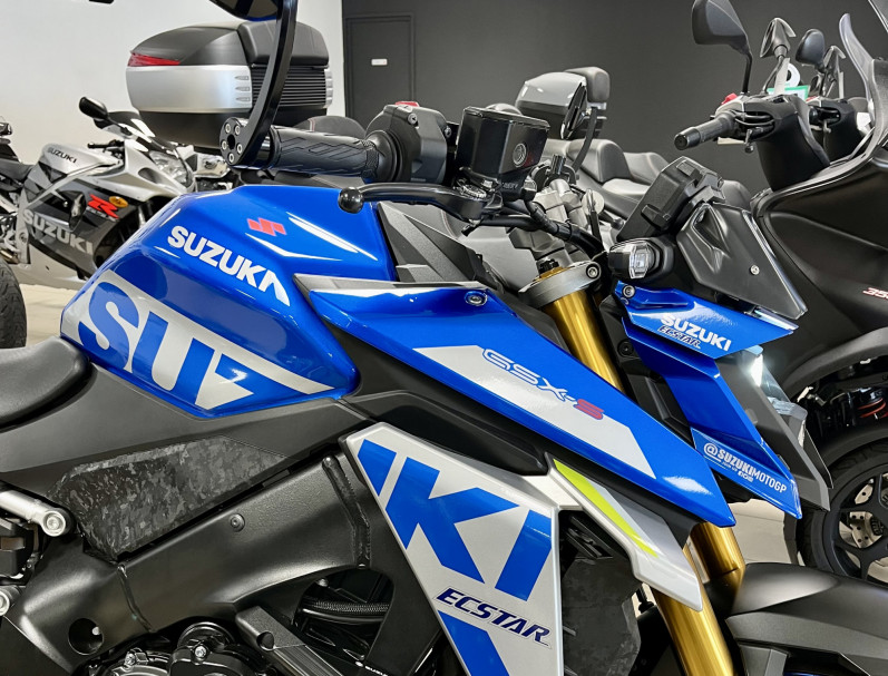 SUZUKI GSX-S 1000 ABS