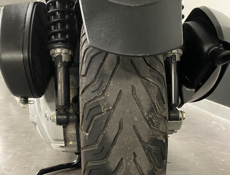 PIAGGIO MP3 300LT YOURBAN garantie 12 mois 