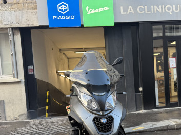 PIAGGIO MP3 350 ABS/ASR SPORT GARANTIE 6 MOIS BON ETAT GRIS MAT CRIT