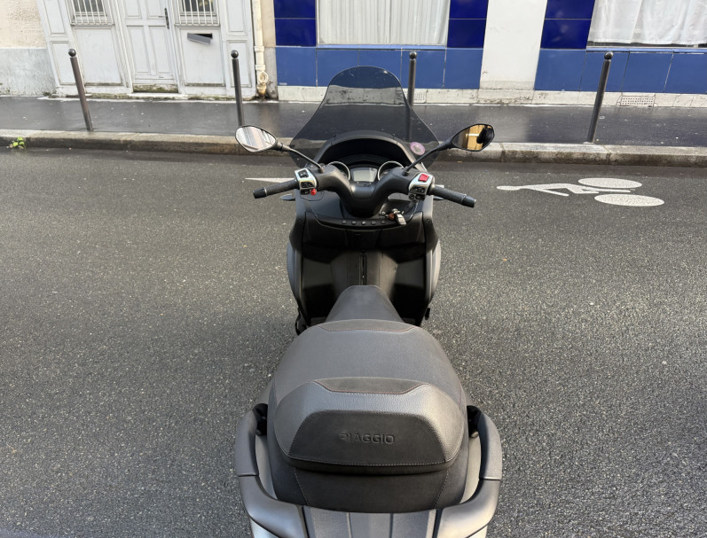 PIAGGIO MP3 350 ABS/ASR SPORT GARANTIE 6 MOIS BON ETAT GRIS MAT CRIT