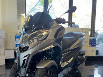 PIAGGIO MP3 530 HPE 290 KMS ETAT NEUF 2025