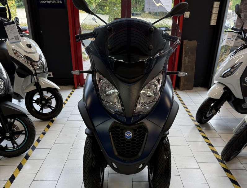 PIAGGIO MP3 500 HPE SPORT ABS/ASR + pot leovince