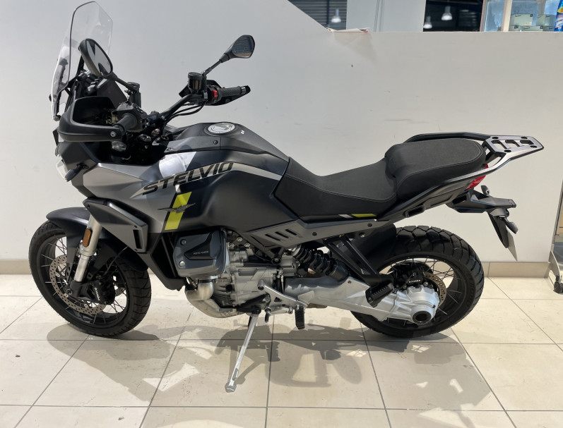 MOTO GUZZI STELVIO 1000 ARAS