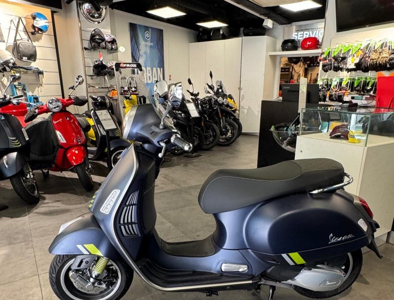 VESPA GTS 300 SUPER TECH