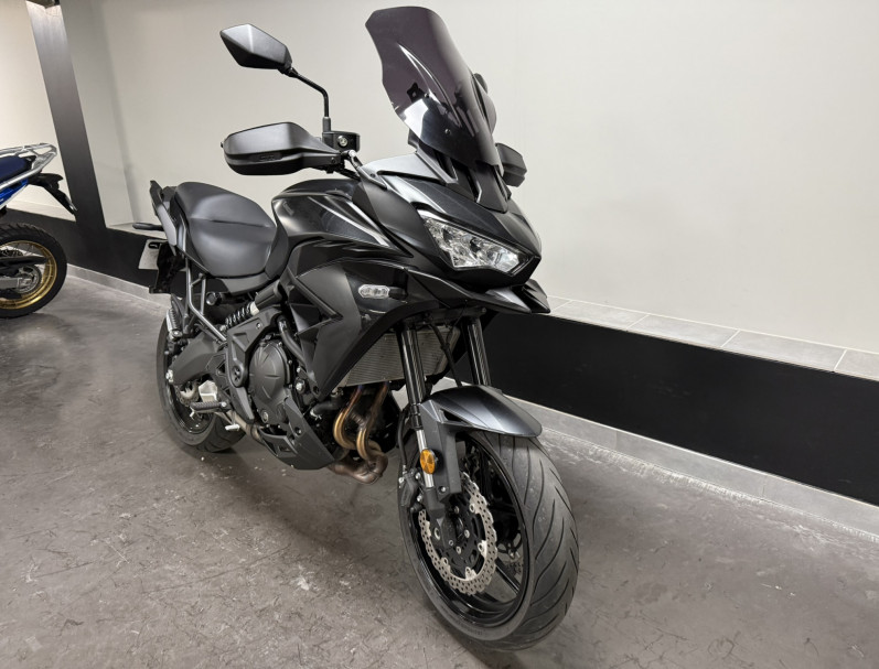 KAWASAKI VERSYS 650 A2 ou FULL