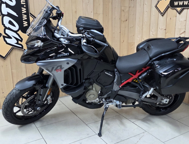 DUCATI MULTISTRADA V4 S TRAVEL & RADAR 2025 