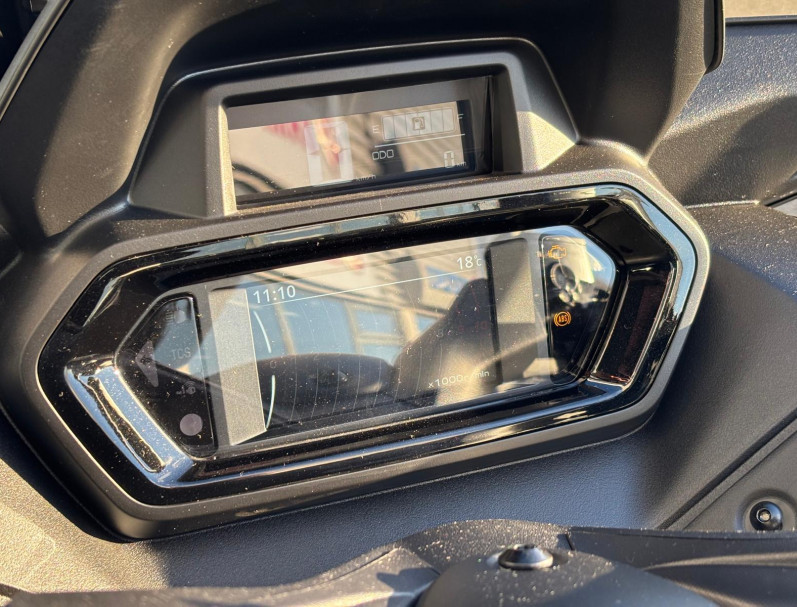 YAMAHA XMAX 300 Tech Max