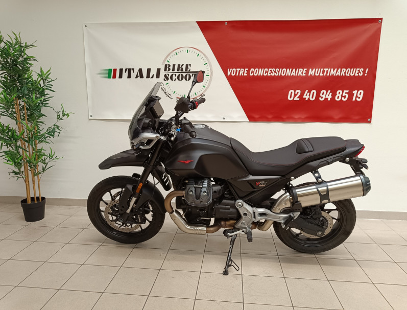 MOTO GUZZI V85 STRADA