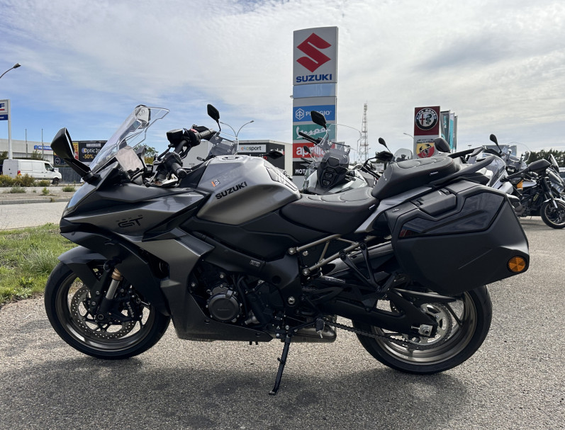 SUZUKI GSX-S 1000 GT
