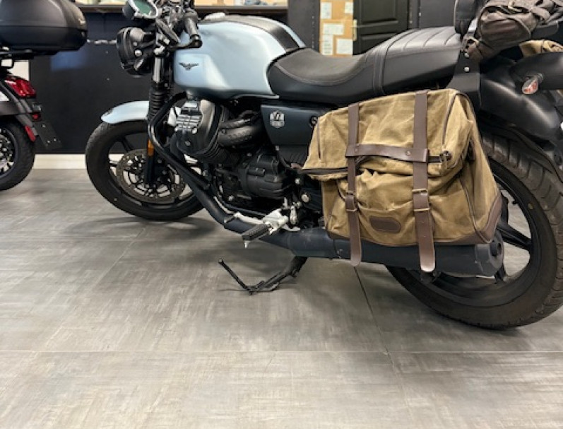 MOTO GUZZI V7 STONE III E5 2023