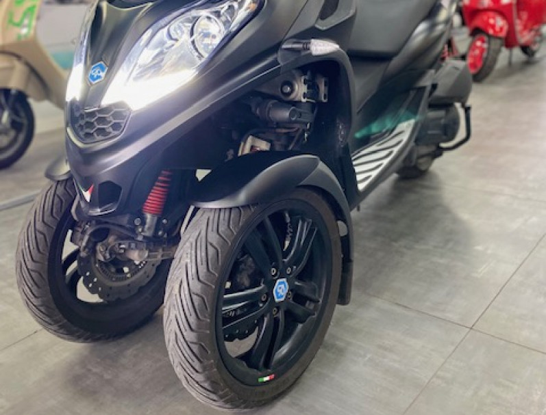 PIAGGIO MP3 300 HPE SPORT ABS ASR 2020