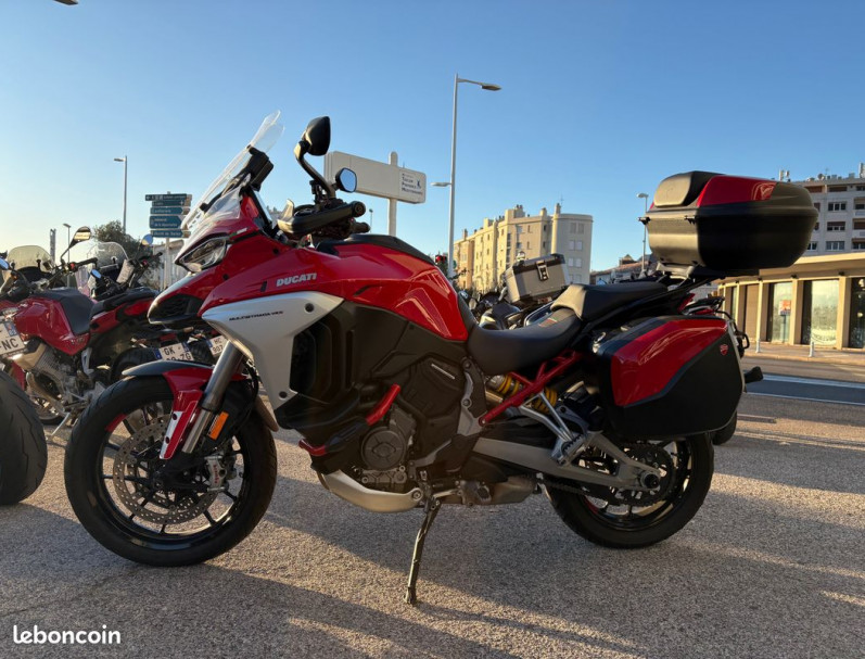 DUCATI MULTISTRADA V4S 2023 9100 KMS ETAT NEUF