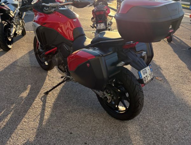 DUCATI MULTISTRADA V4S 2023 9100 KMS ETAT NEUF