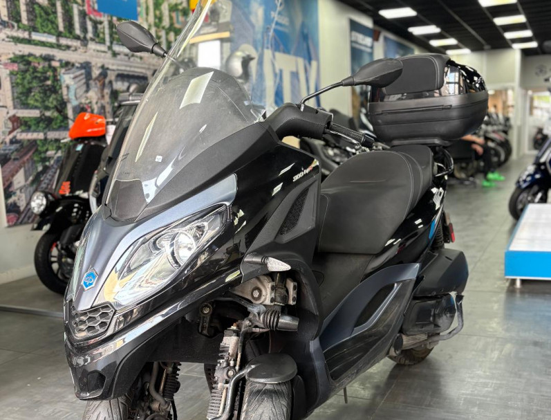 PIAGGIO MP3 300 HPE ABS ASR 2022