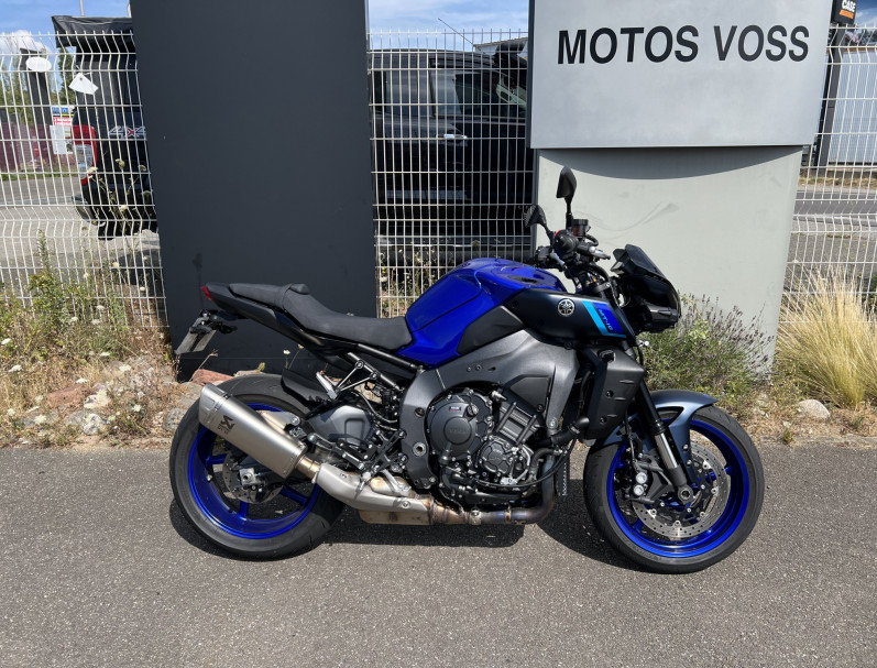YAMAHA MT-10