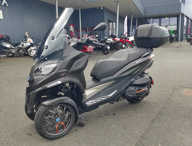 PIAGGIO MP3 530 HPE EXCLUSIVE