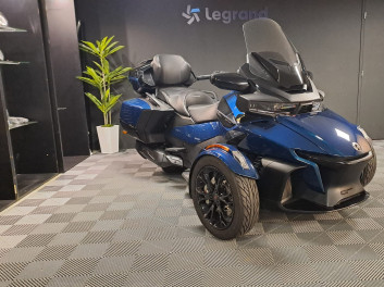 CAN-AM SPYDER RT
