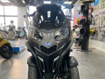 PIAGGIO MP3 530 HPE EXCLUSIVE