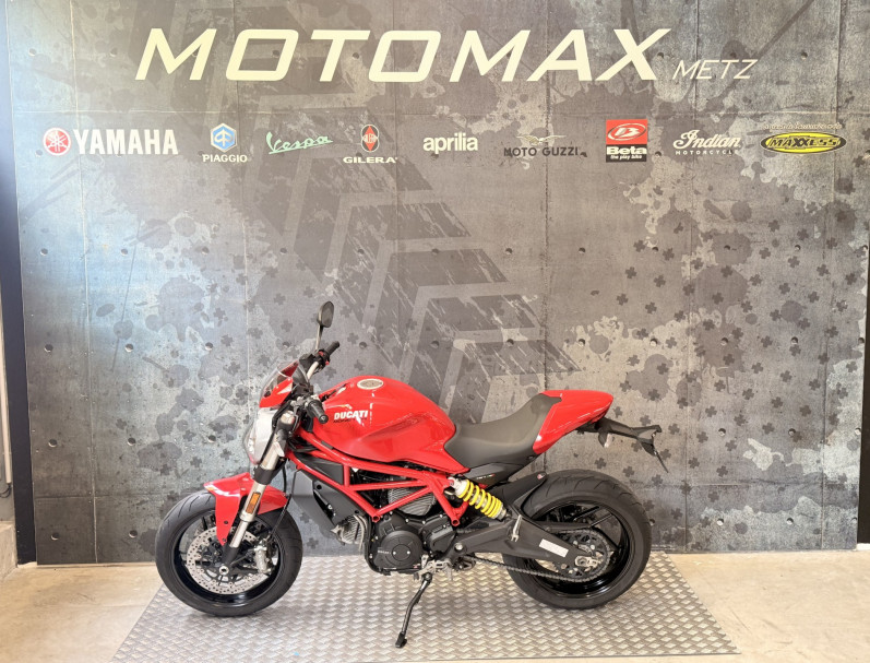 DUCATI MONSTER 797 1ére MAIN 4000kms
