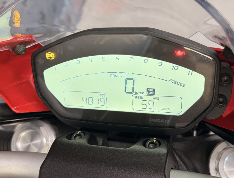 DUCATI MONSTER 797 1ére MAIN 4000kms