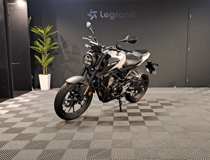 HONDA CB 125 R    CBR125 CB125R 