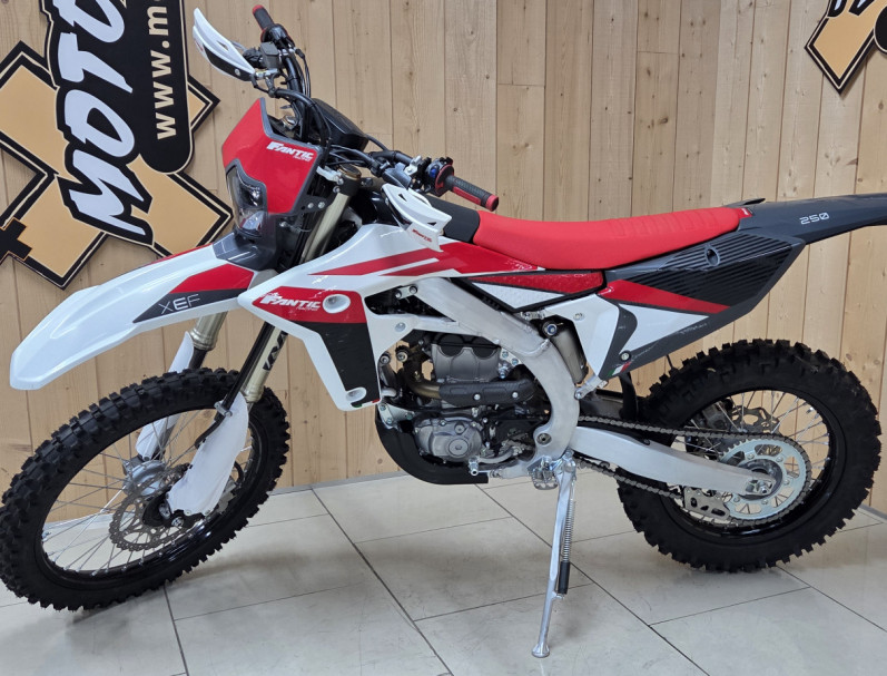 FANTIC XEF 250 ENDURO 2023 neuve 