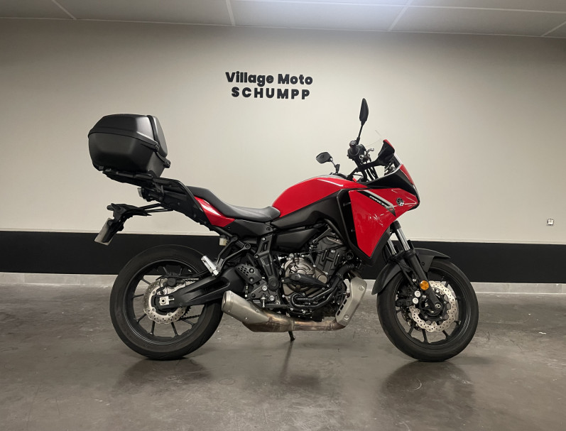 YAMAHA TRACER 7