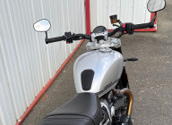 TRIUMPH SPEED TWIN 1200