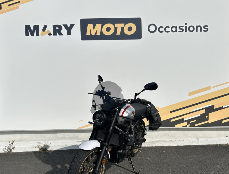 YAMAHA XSR 700 ABS