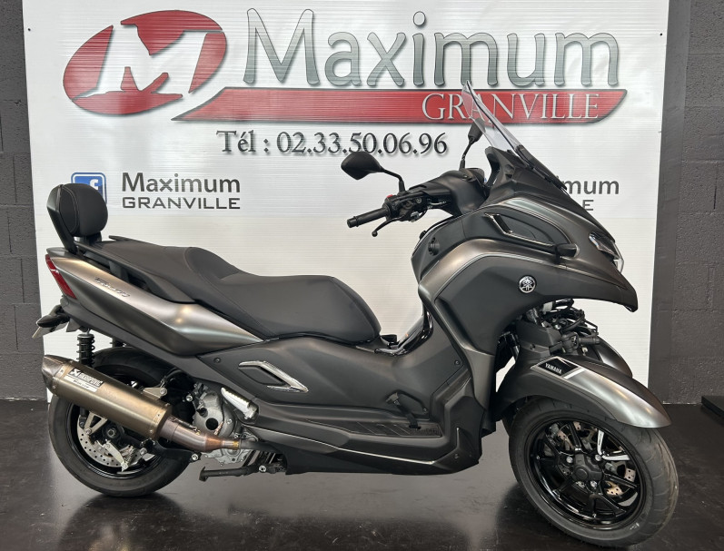 YAMAHA TRICITY 300