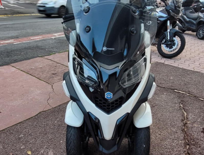 PIAGGIO MP3 400 HPE SPORT ABS ASR