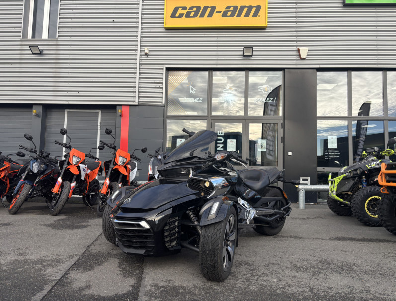 CAN-AM SPYDER F3-S CAN AM