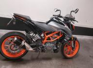 KTM DUKE 390