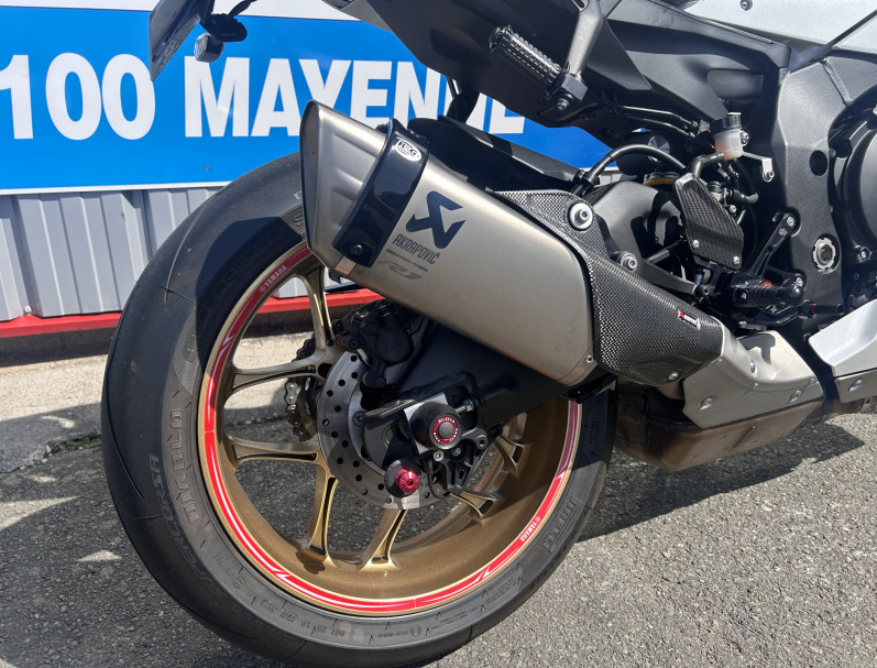 YAMAHA YZF-R1 WORLD GP 60TH ANNIVERSARY