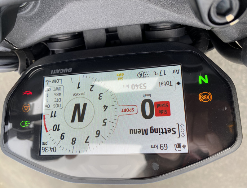 DUCATI MONSTER 937