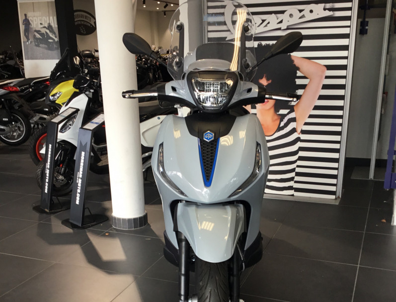 PIAGGIO BEVERLY S 400