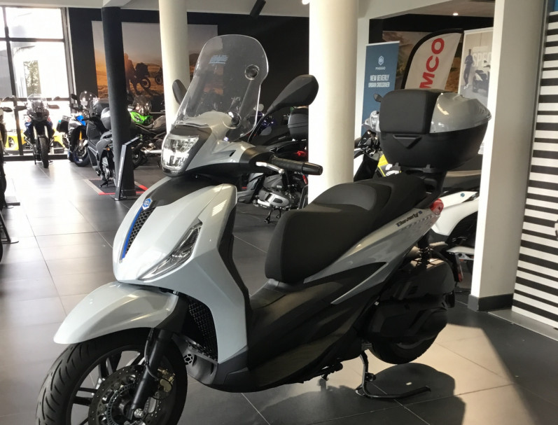 PIAGGIO BEVERLY S 400