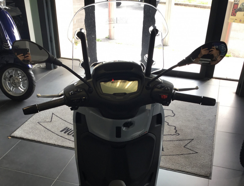 PIAGGIO BEVERLY S 400