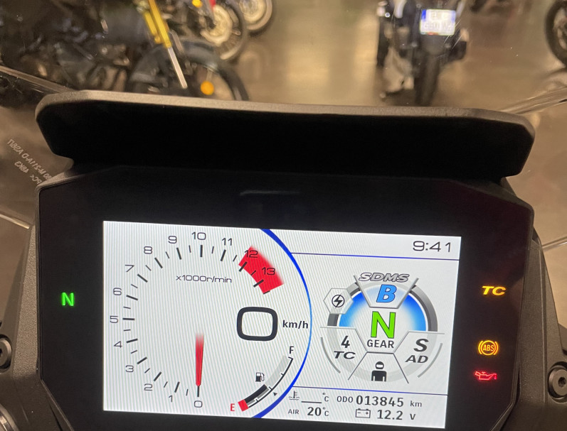 SUZUKI GSX-S 1000 GX