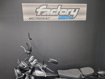 MOTO GUZZI V9 BOBBER